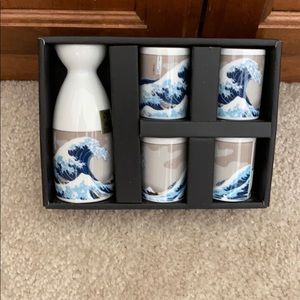 Saki set